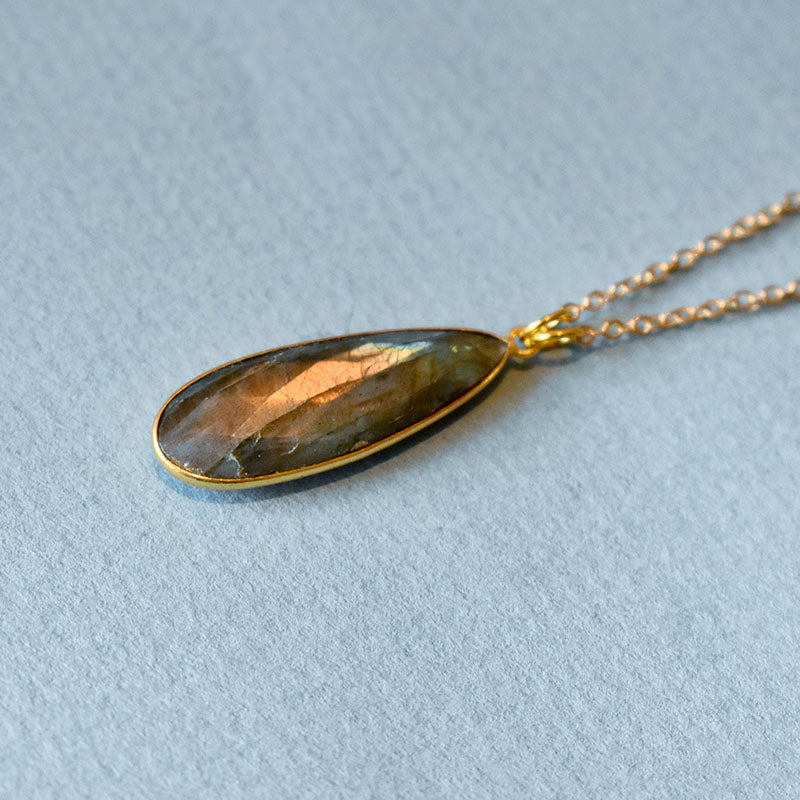 Labradorite & Champagne Necklace